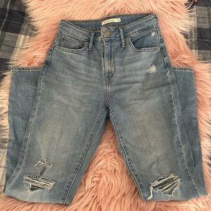 Levi’s 721 High Rise Skinny Jeans